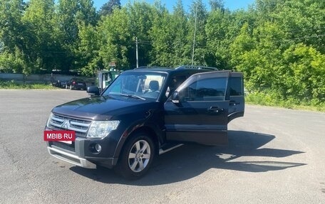 Mitsubishi Pajero IV, 2007 год, 1 150 000 рублей, 10 фотография