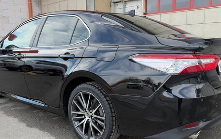 Toyota Camry, 2021 год, 2 500 000 рублей, 7 фотография