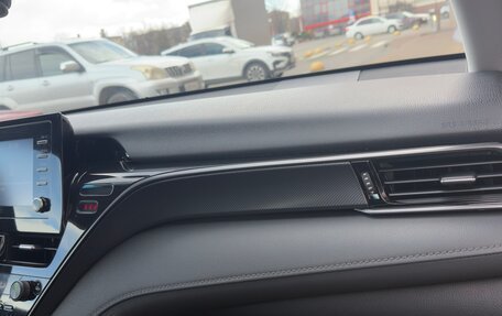 Toyota Camry, 2021 год, 2 500 000 рублей, 11 фотография