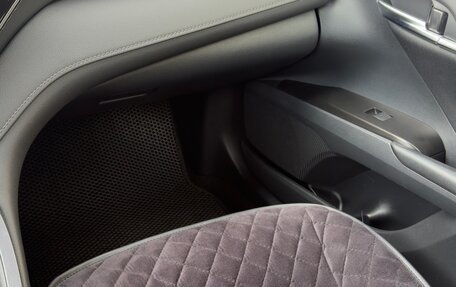 Toyota Camry, 2021 год, 2 500 000 рублей, 14 фотография