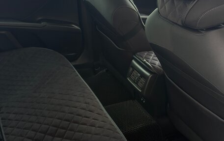 Toyota Camry, 2021 год, 2 500 000 рублей, 20 фотография