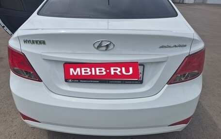 Hyundai Solaris II рестайлинг, 2015 год, 870 000 рублей, 7 фотография