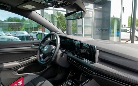 Volkswagen Golf R, 2023 год, 4 990 000 рублей, 11 фотография