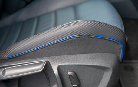 Volkswagen Golf R, 2023 год, 4 990 000 рублей, 34 фотография