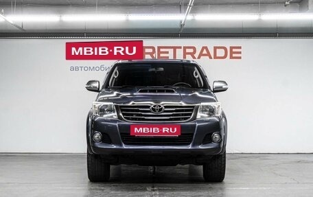 Toyota Hilux VII, 2011 год, 1 899 000 рублей, 3 фотография