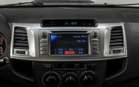 Toyota Hilux VII, 2011 год, 1 899 000 рублей, 19 фотография