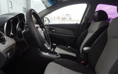 Chevrolet Cruze II, 2012 год, 735 000 рублей, 9 фотография