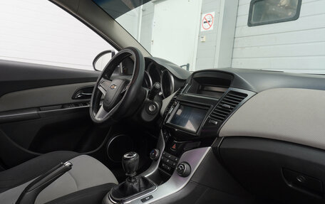 Chevrolet Cruze II, 2012 год, 735 000 рублей, 18 фотография