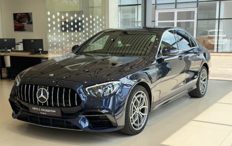 Mercedes-Benz E-Класс, 2020 год, 4 190 000 рублей, 1 фотография