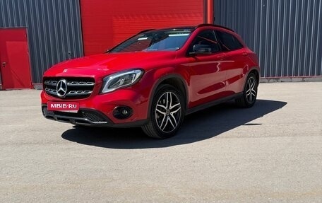 Mercedes-Benz GLA, 2019 год, 2 200 000 рублей, 1 фотография