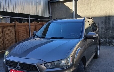 Mitsubishi Outlander III рестайлинг 3, 2012 год, 999 000 рублей, 1 фотография