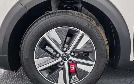 KIA Niro I, 2021 год, 1 916 000 рублей, 6 фотография