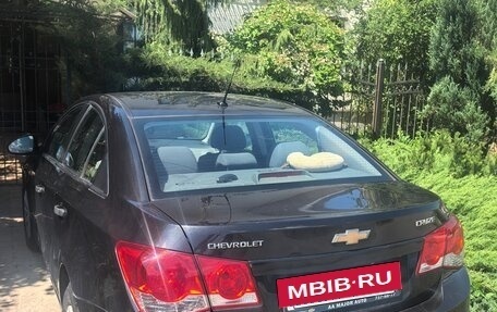 Chevrolet Cruze II, 2010 год, 600 000 рублей, 4 фотография
