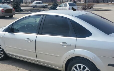Ford Focus II рестайлинг, 2005 год, 550 000 рублей, 2 фотография