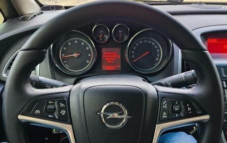 Opel Astra J, 2012 год, 850 000 рублей, 2 фотография