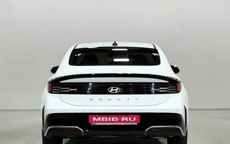 Hyundai Sonata VIII, 2023 год, 3 094 000 рублей, 4 фотография