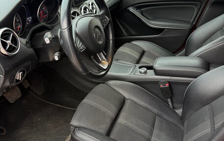 Mercedes-Benz GLA, 2019 год, 2 200 000 рублей, 12 фотография