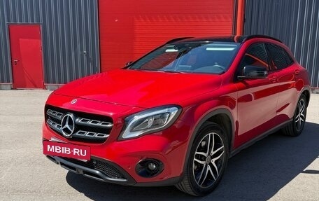 Mercedes-Benz GLA, 2019 год, 2 200 000 рублей, 5 фотография