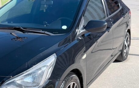 Hyundai Solaris II рестайлинг, 2015 год, 770 000 рублей, 5 фотография