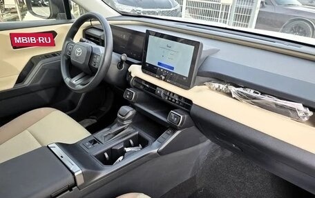 Toyota RAV4, 2026 год, 3 630 000 рублей, 13 фотография