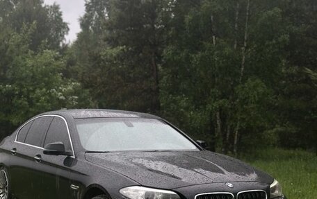 BMW 5 серия, 2014 год, 2 250 000 рублей, 3 фотография