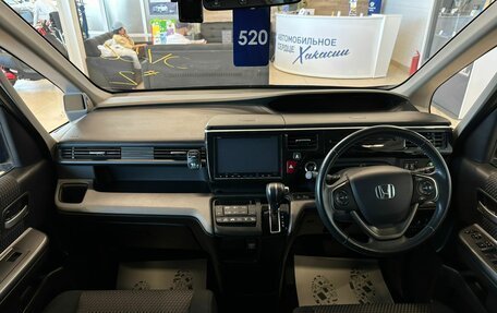 Honda Stepwgn IV, 2016 год, 1 949 000 рублей, 16 фотография
