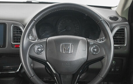 Honda Vezel, 2015 год, 1 749 000 рублей, 16 фотография