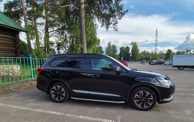 Mitsubishi Outlander III рестайлинг 3, 2021 год, 2 600 000 рублей, 1 фотография