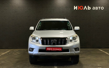 Toyota Land Cruiser Prado 150 рестайлинг 2, 2012 год, 2 680 000 рублей, 2 фотография