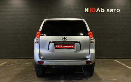 Toyota Land Cruiser Prado 150 рестайлинг 2, 2012 год, 2 680 000 рублей, 6 фотография