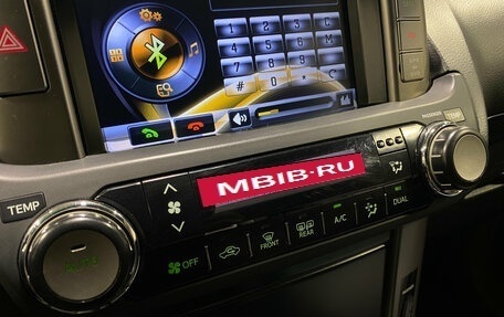 Toyota Land Cruiser Prado 150 рестайлинг 2, 2012 год, 2 680 000 рублей, 13 фотография