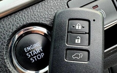 Toyota Harrier, 2019 год, 2 058 000 рублей, 10 фотография