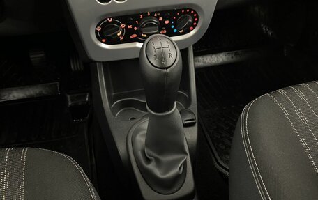 Renault Sandero I, 2014 год, 600 000 рублей, 17 фотография