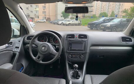 Volkswagen Golf VI, 2011 год, 600 000 рублей, 2 фотография