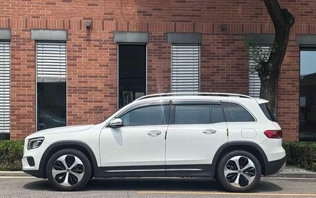Mercedes-Benz GLB, 2020 год, 2 290 000 рублей, 3 фотография