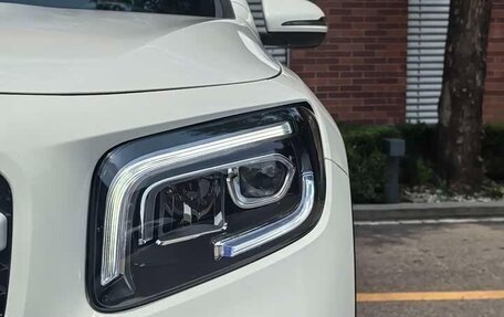 Mercedes-Benz GLB, 2020 год, 2 290 000 рублей, 21 фотография