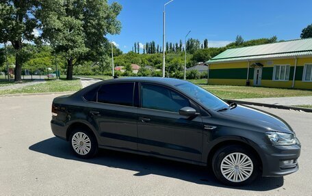 Volkswagen Polo VI (EU Market), 2018 год, 1 200 000 рублей, 2 фотография