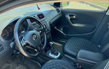 Volkswagen Polo VI (EU Market), 2018 год, 1 200 000 рублей, 9 фотография