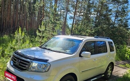 Honda Pilot III рестайлинг, 2014 год, 2 250 000 рублей, 2 фотография