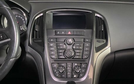 Opel Astra J, 2013 год, 924 000 рублей, 15 фотография