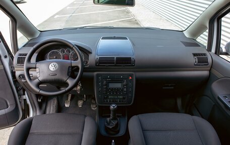 Volkswagen Sharan I рестайлинг, 2008 год, 895 000 рублей, 15 фотография