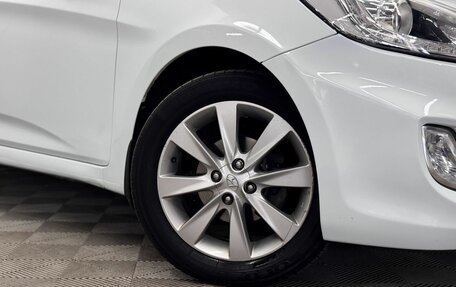 Hyundai Solaris II рестайлинг, 2013 год, 920 000 рублей, 9 фотография