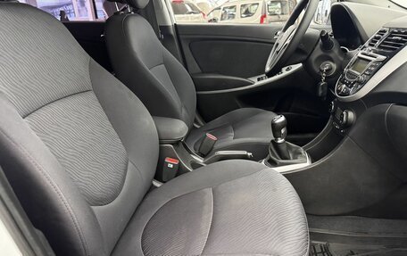 Hyundai Solaris II рестайлинг, 2013 год, 920 000 рублей, 15 фотография