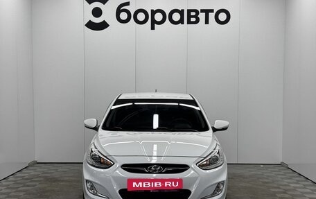 Hyundai Solaris II рестайлинг, 2013 год, 920 000 рублей, 5 фотография