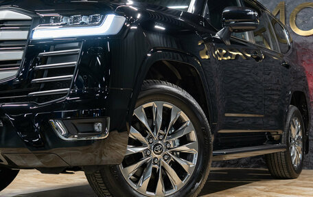 Toyota Land Cruiser, 2026 год, 15 800 000 рублей, 4 фотография