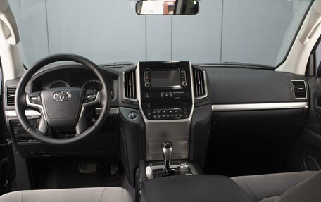 Toyota Land Cruiser 200, 2015 год, 4 999 000 рублей, 6 фотография