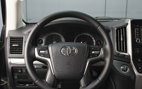 Toyota Land Cruiser 200, 2015 год, 4 999 000 рублей, 12 фотография
