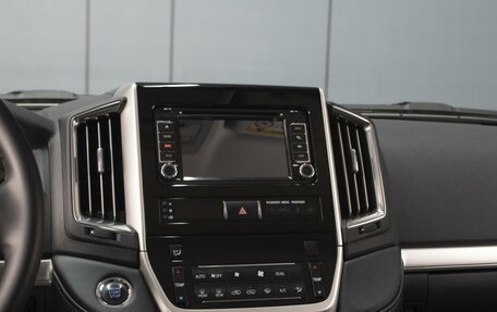 Toyota Land Cruiser 200, 2015 год, 4 999 000 рублей, 16 фотография