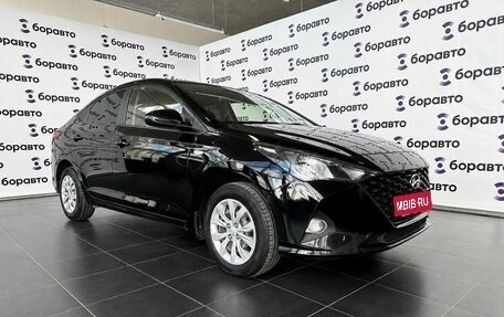 Hyundai Solaris II рестайлинг, 2021 год, 1 695 000 рублей, 1 фотография