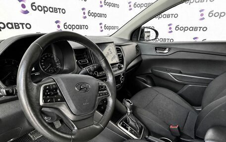 Hyundai Solaris II рестайлинг, 2021 год, 1 695 000 рублей, 8 фотография